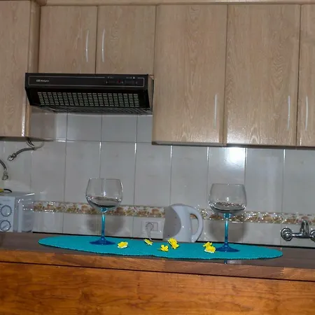 Playa Honda アパート アロナ